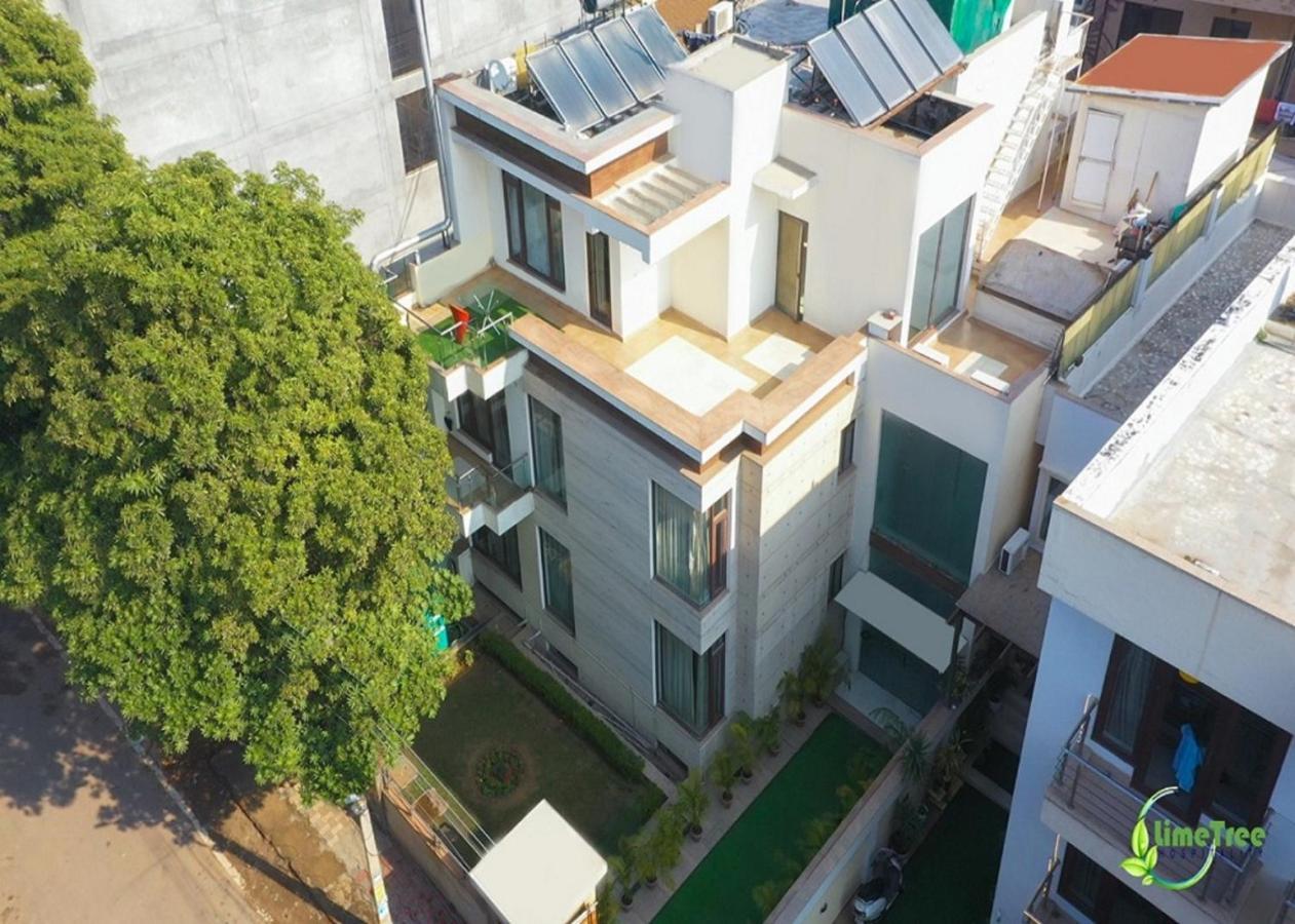 Lime Tree Hotel Sushant Lok Gurgaon Sector 29 Next To Iffco Chowk Metro ภายนอก รูปภาพ